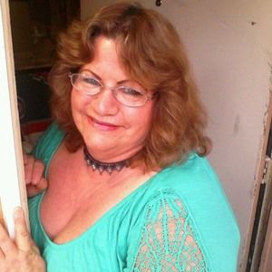 Meet your Posher, Deborah